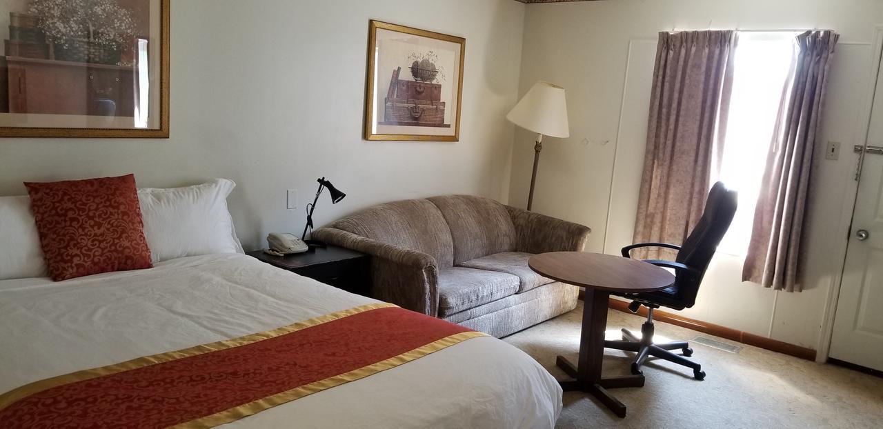 Redwood Motor Inn Brandon Zewnętrze zdjęcie